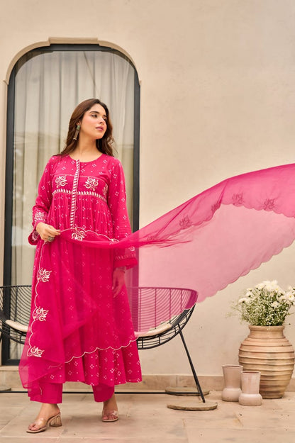 Jaipuri Fuchsia Bloom Embroidered Anarkali Set